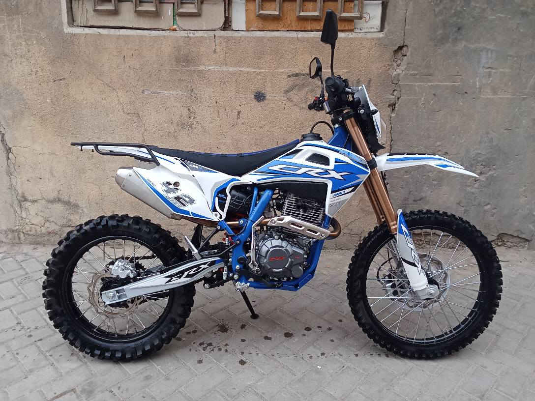 سلام عليكم للبيع قفاز جديد مشتراه من معرض صار له عشره ايام ماشيه دراجه 300 متر فقط ابشرط اذا مو دراجه صار له عشره ايام نازل من معرض ابيعها نص سعره
شراي يتصل *********** مكاني بغداد مدينه الصدر بغداد, العراق
