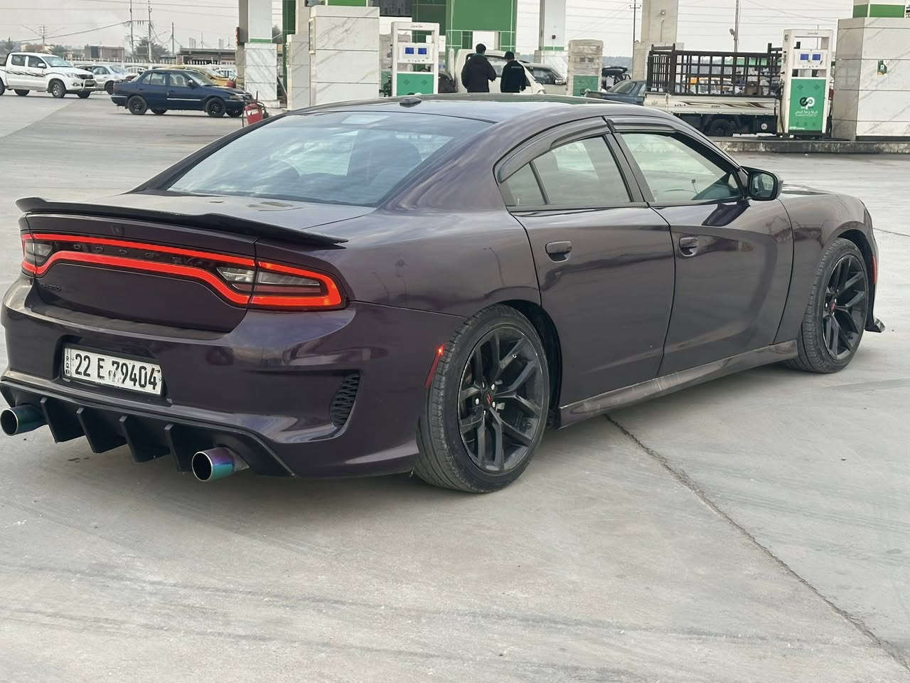 سلام عليكم
جارجر موديل 
2020 sxt 
رقم اربيل الجديد سنويه 2027  تحويل او وكاله 
محرك 6 سندر 
تو ويل 
ماشيه 145 مايل 
صور الحادث 
بالمنشور
 بدون دواخل بدون ارباك يعني شاصي لغد كفاله 
ابيع صبغ عام صبغ عام  
السعر 174 ورقه 
شرط محرك كير كفالة 
مكانها بغداد بسمايه 
***********
