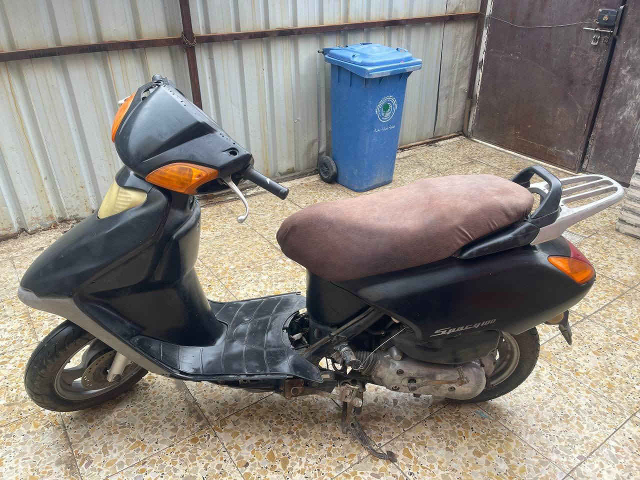 سبيبي ياباني للبيع 
شغالة نكرة وحدة مكاني البياع ***********
