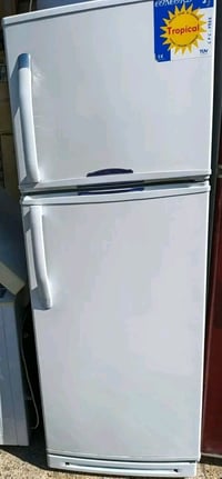 ثلاجه نظيفه • ضمان أسبوع • ١٨قدم