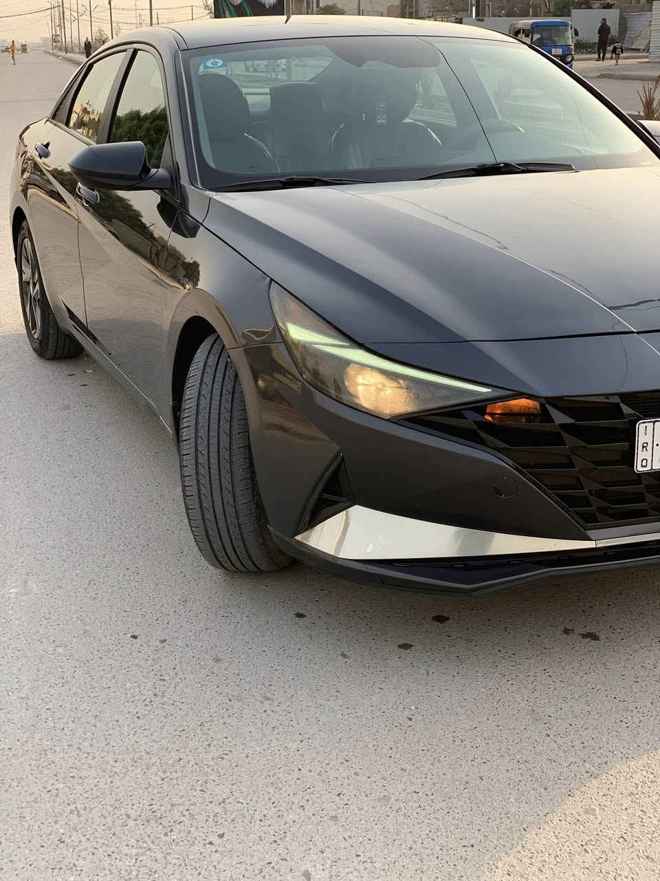 السلام عليكم النترا 2022 امريكي للبيع
حادث بنيد فقــط رقم بغداد
المواصفات
  / بصمة تشغيل/ بصمة ابواب
تشغيل عن بعد/ رادار امامي جانبي خلفي
نضام قيادة ذاتية
نضام توقف ذاتي
تبريد شاشه منفصل/ شاشة عطلات 
صندوق ينفتح عند الاقتراب/ نقطة عمياء 
تحديد مسار/ تحكم استيرن فول 
شاشه+ كامره دواره  مانع انزلاق 
لد نهاري/ ويل كب اسود/ اكروز سرعه 
ثلاثه انظمه قياده/ محرك 2000 دوش
السيارة بيهه منضومة غاز وادير بانزين محسن فقط على ايدي 
  يعني جديدة بمعنا الكلمة 
السعر150 $
رقم ***********
