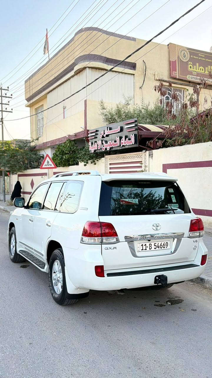 الهم صلي على الحبيب المصطفى
لاندكروز مديل 2011 ستينه اصل 

معروف مواصفات ستينيه

سياره جاهزهه كلش جديده 

تخم تاير حداده كلش جديده 

سياره جاهزهه رقم بغداد. جديد 

تحويل مباشر 

مكينه ٦ سلندر  

كفاله عامه ما عده جاملق صبغ بصيط 

سعر جوه سوك ٢٨٨

مكانهه بصره قضاء المدينه 

***********
