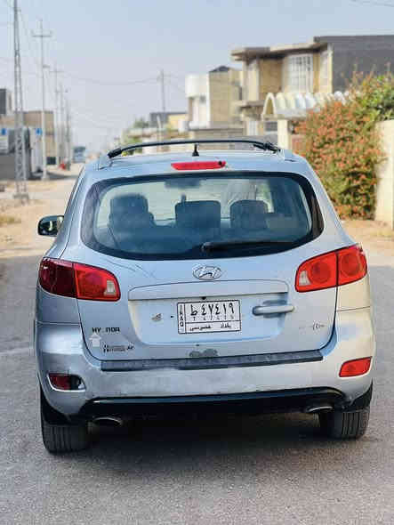 سلام عليكم سنتافي. 2007فول مواصفات كير ومحرك وحداديه كفاله تخم تاير جديد مال جناي جاهزه الاخير بيها4قطع صبغ فقط رش بدون دواخل 
السعر 90وبيها مجال بيع سريع 
الاتصال***********
مامتوفر بلخاص👆👆
مواصفات السياره 
فتحه سلايت 
تحكم استيرن 
نصام ايكو 
كشنات جاد
