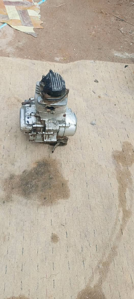 مكينه يراني البيع شغاله وتمشي بس بيه دخنه  ب 50  وبيه مجال الطيبين مكاني البصره ابي الخصيب


**إذا كنت صاحب هذا الإعلان وتريد حذفه لأي سبب، رجاءا أرسل رسالة إلى الدعم الفني**