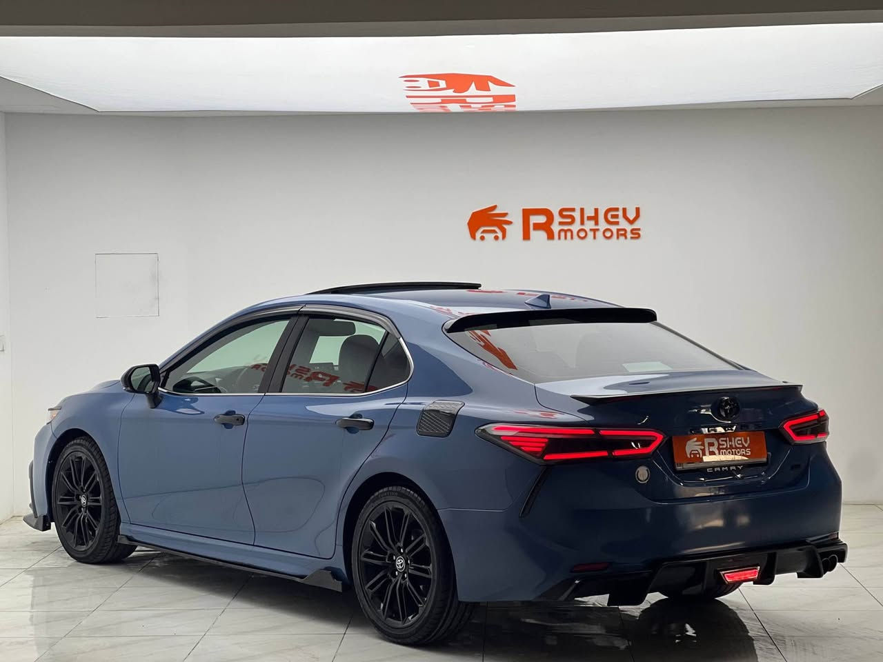 Toyota Camry 2023
تويوتا كامري 2023
مواصفات +SE

مكينة ٤سلندر حجم ٢.٥لتر تنفس طبيعي
ماشية 52,000 ميل و بحالة ممتازة 

السيارة كلين تايتل بدون دواخل و ابدون ايرباكات
السيارة كلش حلوة و نظيفة 

السيارة رقم دهوك الدولي سنوية جديدة
مكفولة من كير و محرك و كهربائيات

و ب سعر(232$) ورقة و بيها مجال

مكان السيارة

دهوك -معرض ارشف R-Shev
رقم51 من معارض التيرمينال 

***********
*********** دهوك, العراق
