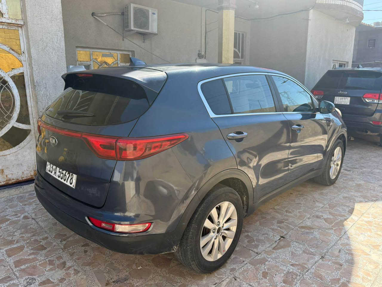 كيه سبورتج مديل 17 راعيه يمي بل بصره سويه جديده بيه 3 قطع صبق وباقي كفاله سياره جديده وجاهزه من كلشي سعر 120 وبيه مجال بكاني بصره *********** الرياض, السعودية
