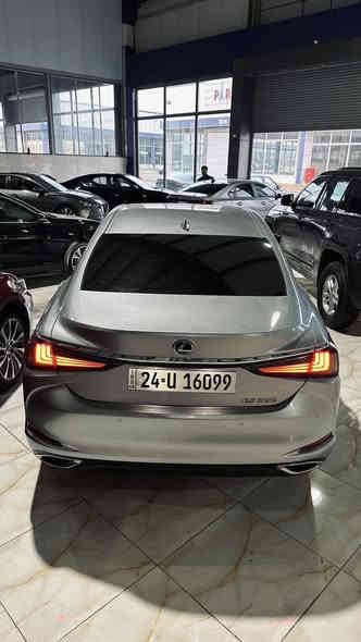 السلام عليكم ورحمة وبركاته 
عداد المسافة :  ٦٧ مايل 

حجم المحرك : ٦سلندر   

ملاحطة السيارة سلفر : بوند 💯💯
💯💯
موديل :2023
سعر : 298 ورقة   🔥🔥
فول فول مواصفات 𝟏/𝟏.

داخل اسود 
كيج الكتروني
بصمة ابواب
بصمة تشغيل
تشغيل عن بعد(𝐑𝐞𝐦𝐨𝐭𝐞 𝐒𝐭𝐚𝐫𝐭)
شاشة دشبول ديجيتال
شاحن هاتف لاسلكي 
ماوس تحكم
كاميرة 
هاند بريك بصمة
اوتو هولد (𝐀𝐮𝐭𝐨 𝐇𝐩𝐥𝐝)
اوتو ستارات (𝐀𝐮𝐭𝐨 𝐒𝐭𝐚𝐫𝐝)
اوتو ستوب (𝐀𝐮𝐭𝐨 𝐒𝐭𝐨𝐩)
رادار امامي (تحديد مسار)
رادار جانبي  (نقاط عمياء)
رادار خلفي (التحذير من الاصطدام)
حساسات امامي 
حساسات جانبي
حساسات خلف
نظام (𝐄𝐜𝐨)
نظام (𝐍𝐨𝐫𝐦𝐚𝐥) 
نظام (𝐒𝐩𝐨𝐫𝐭)
تبريد لمس
تبريد مركزي
كشنات جلد
كشنات كهربائي
كشنات خزن+میموري 
كشنات تبريد
كشنات دفئة
تحكمات استيرن
استيرن تدفئة
كشنات جلد
كشنات كهربائي
كشنات خزن+میموري 
كشنات تبريد
كشنات دفئة 
صندوق شفط كهربائي 
لايتات 𝐋𝐄𝐃 عدسة زينون بيلادي
بلوجكترات 𝐋𝐄𝐃 بيلادي
بكلايتات 𝐋𝐄𝐃 بيلادي
ويل كروم 

تفاصيل اكثر الاتصال علی ارقام التاليه ‏‎‏ 

‏ *********** 📲📲
