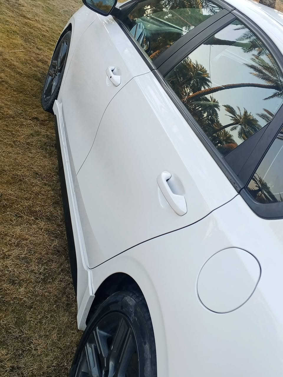 سلام عليكم ورحمه الله وبركاته فورتي موديل 2021 رقم بغداد بيه بنيد وجاملغ جهت الراكب مكاني بابل ريده 140بيه مجال حك جيه ***********
