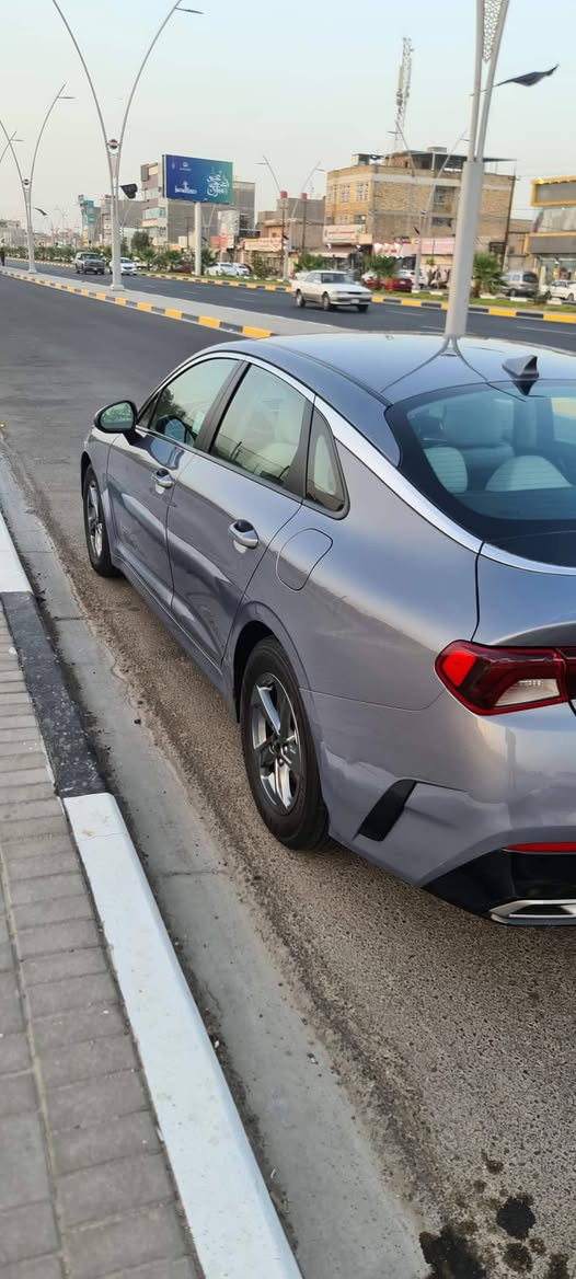 السلام عليكم للبيع فقط
كي فايف K5 موديل 2022 
 🚘مكينه 1600 تيربو
 🚘بصمه
 🚘 تشغيل عن بعد
 🚘 جنطه ذكية
 🚘رادار جانبي وامامي وخلفي 
 🚘قيادة ذاتيه
 🚘 قيادة 4 انضمه
🚘دواخل جلد 
🚘لون مميز 
 🚘 شاشه كبيرة
🚘كامره دواره 
🚘تحديد مسار
🚘لايت زنون 4 عدسات بلادي عالي ناصي 
🚘لد نهاري 
🚘تحكم جهتين 
🚘تريد منفصل 
🚘شاشة عطل
 🚘هاند بريك بصمه
 🚘 اوتو هولد توقف ذاتي ب الازدحام
 🚘 رقم بغداد حرة بسمي رقم انكليزي 
 🚘 ماشيه و 62 Km قابل للزيادة 
 🚘بيهة ايرباك دشبول ول دركه فقط
 🚘 حادثهة موضح بل صوره بيه تبديل بنيد فقط نفس الون اصلي
بيها بارد بل مدكر الخلفي ول باب 
 🚘بدون دواخل
 🚘 حجر بيئة بشرط 
 🚘 ممفتوح برغي بلسيارة
 🚘 راديترات بلاديه ولايتات بلاديه
السعر 170 بيها مجال بسيط للشراي 
🏠العنوان البصرة القبلة ***********
