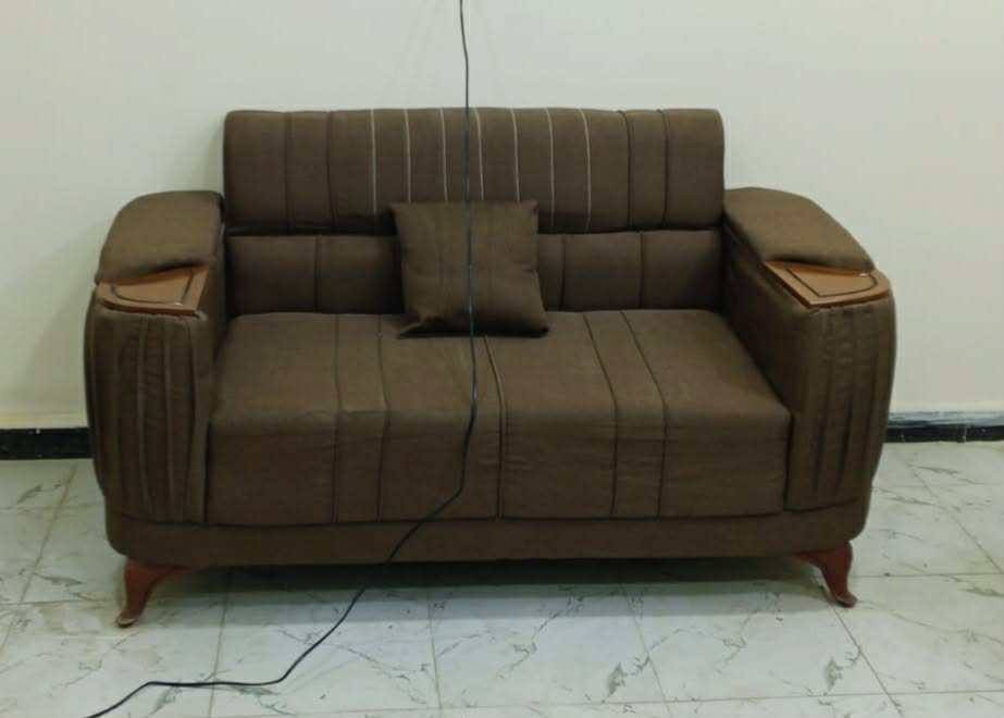 هذه ٥٥٠ عشر مقاعد للون المرغوب جوزي🤎 خالي من اي ضرر


**إذا كنت صاحب هذا الإعلان وتريد حذفه لأي سبب، رجاءا أرسل رسالة إلى الدعم الفني**