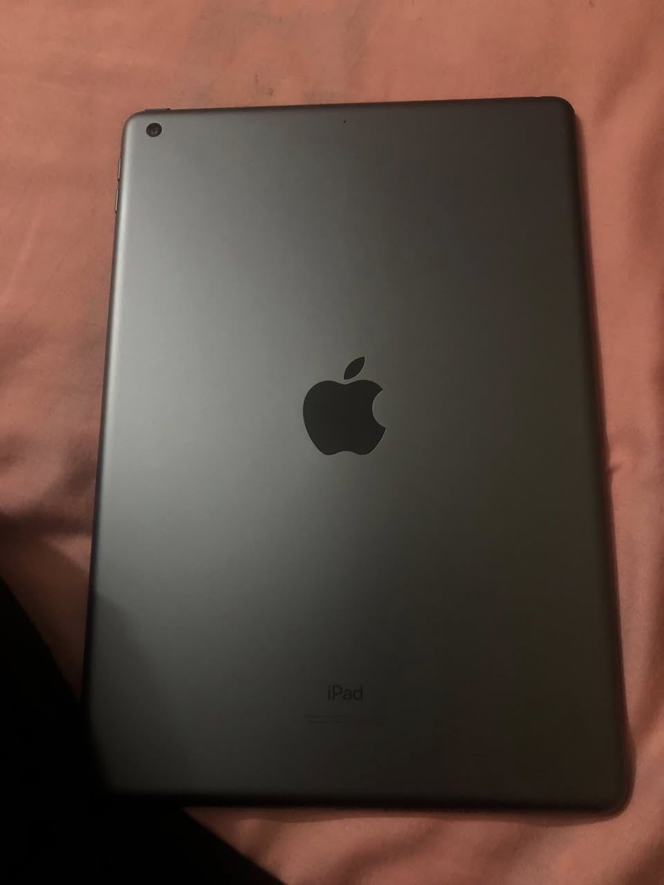 سلام عليكم ايباد 8 ذاكرة 128 استخدام بنت للدراسه وتصفح نضيف ما داخل تصليح ولا مبدل شاشه او بطاريه يعني ما مفتوح جهاز جديد اخذناه العام نهايته ب 285 قفل عنواني بصرة📍تواصل واتساب : ***********
