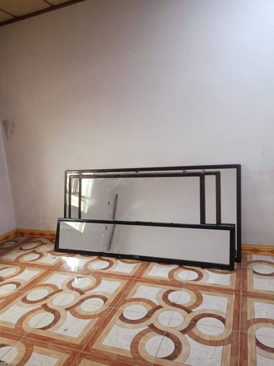 الجبيرة 
العرض 2.30سم/ الارتفاع 1.6سم
اصغر من الجبيرة شوية 
العرض 2.00 سم / الارتفاع 1.00سم 
اصغر من الوسط 
العرض 1.65سم / الارتفاع 1.00سم 
الصغيرة اخر وحده /انباعت

مكاني موصل / حي سومر 

الاستفسار اتصل او مراسله عبر الصفحة او الارقام بيهم واتساب. 
/***********
/*********** موصل, نينوى
