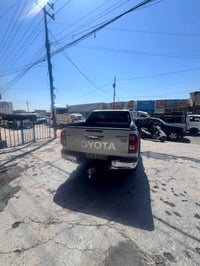 تويوتا هايلوكس TRD • هايلوكس TRD • هايلوكس 2025 • تويوتا بيك أب • سيار...