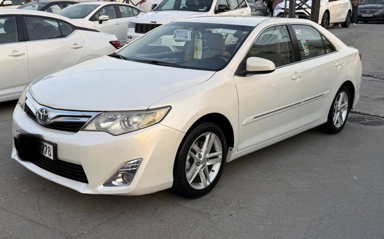 كامري موديل 2013
خليجي ماشية 180
مواصفاتها S
قطعتين تبريد 
صاج ملكي 
محرك 2400 
4سلندر 
سيارة بيها جاملغ امامي صبغ اثر شخط بدون داخل
 السعر  ١٤٨ وبيها مجال بسيط 
للاستفسار ***********
مكان السيارة تكريت
