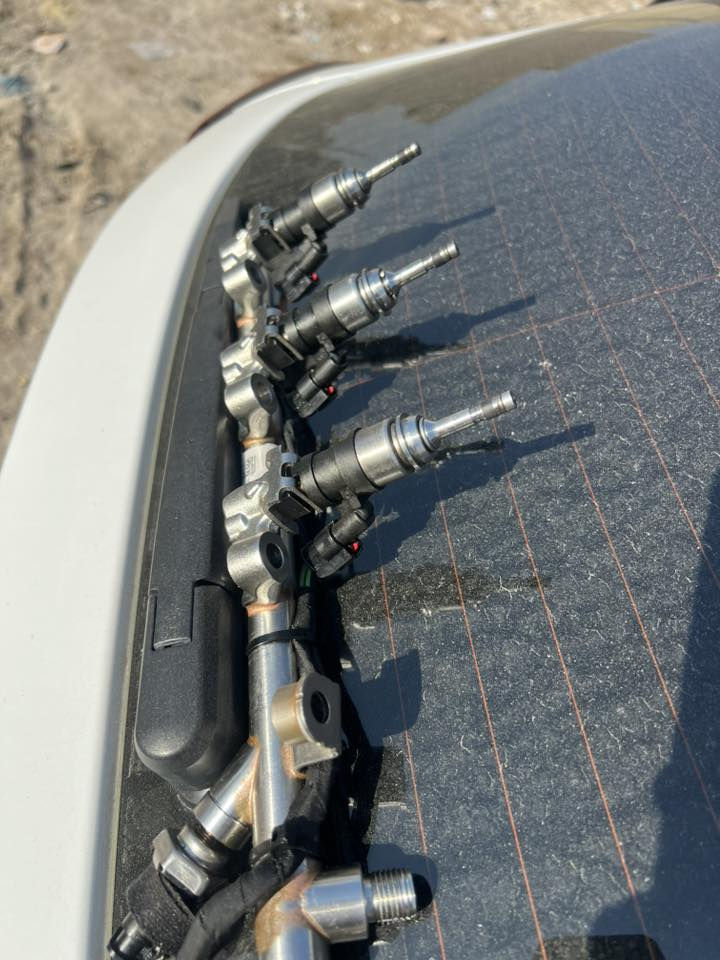 نوزلات مال تراكس موديل 25جديد شرط الشغل شتريتهن وطلع الصوج مو بلنوزلات اريد ابيعهن الاتصال ‭0773 558 6885‬
