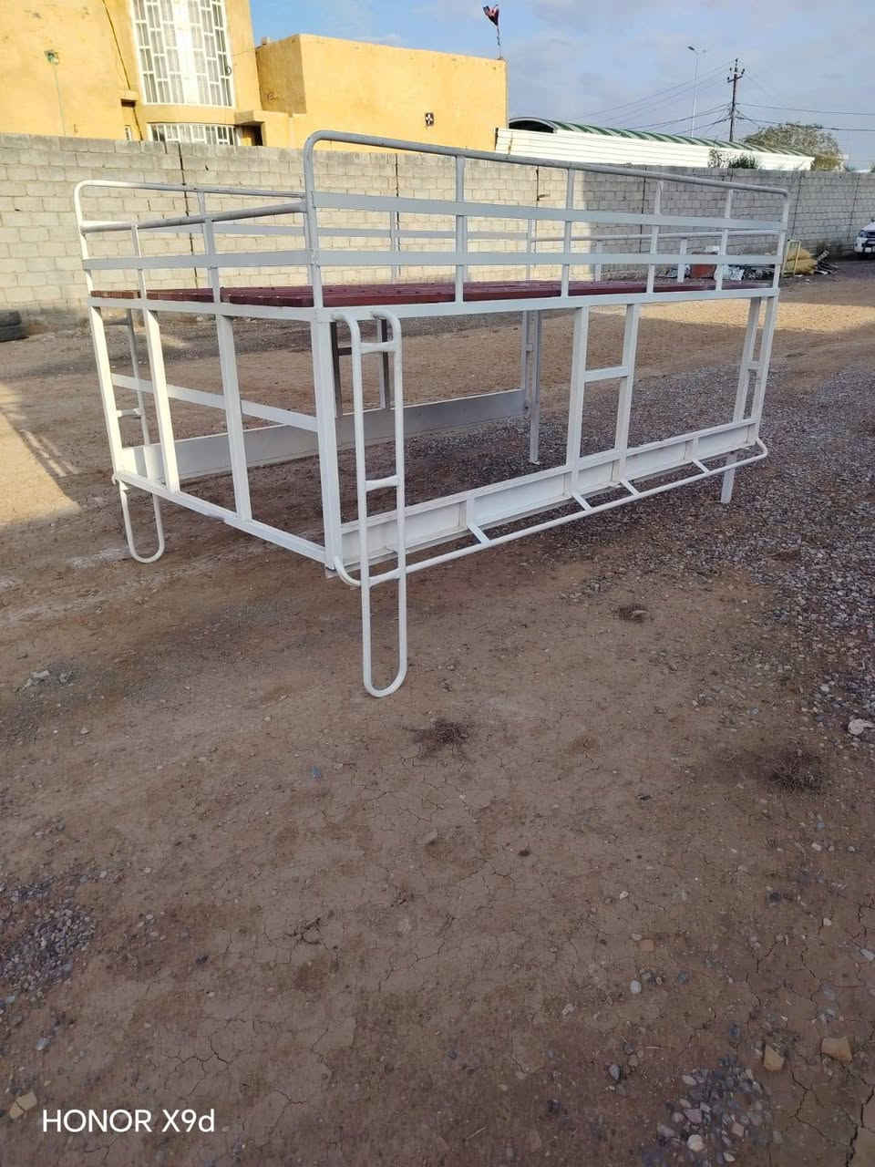 محجر طابقين السعر 360 المكان بغداد حسينية المعامل للاستفسار ***********
