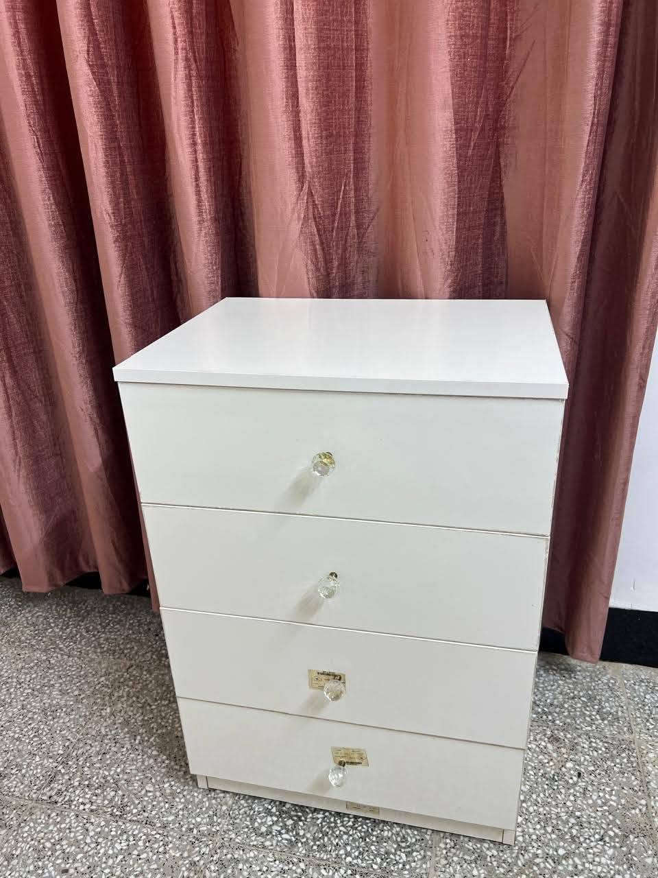 غرفه9 قطع كلش نضيفه 
سعرها 550 بيها مجال للشراي 
نجف حي العداله النجف, العراق


**إذا كنت صاحب هذا الإعلان وتريد حذفه لأي سبب، رجاءا أرسل رسالة إلى الدعم الفني**