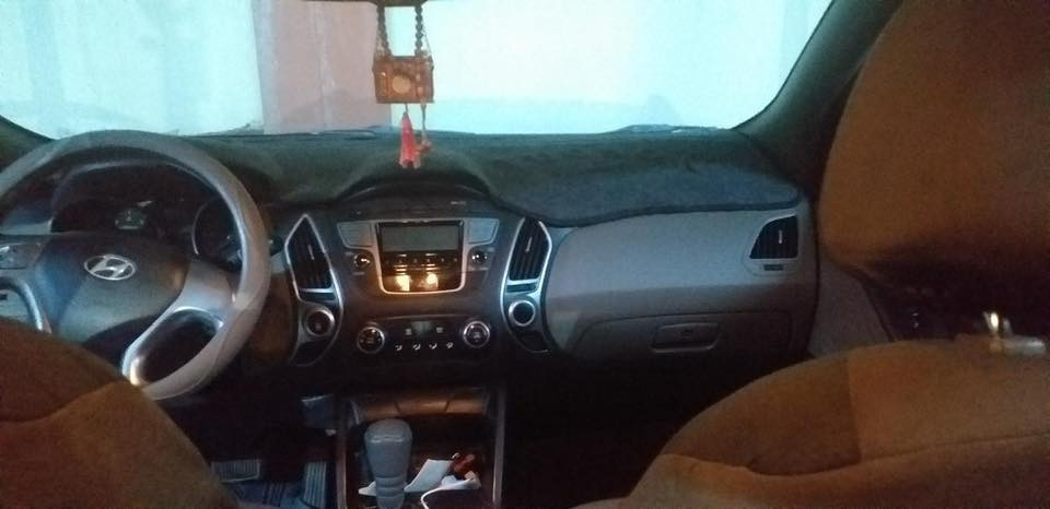 توكسون 2011
دفع رباعي فور ويل خليجي
كير ومحرك مامفتوح 
صبغ وتقليم المؤشر 
رقم اربيل السعر 140$
الاتصال ***********
