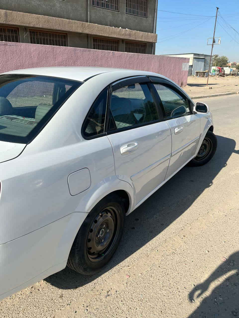 سلام عليكم اوبتره مديل 2011 السيارة بيها 3قطع صبغ بدون دواخل سبب الصبغ طخات بسيطة فقط السيارة محرك جديد تخخم تاير تبريد السيارة ابلادية كير مكينة كله جديد رقم كربلاء تحويل ثاني يوم 
السعر 74 وبيها مجال
مكاني بغداد 
اللاستفسار ***********
