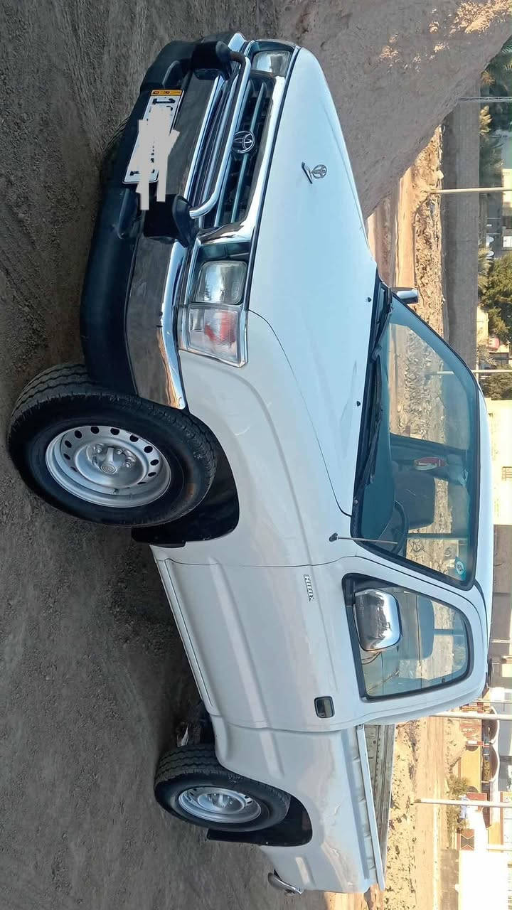 السلام عليكم للبيع بيكم فلاحيه موديل 2001 رقم بغداد انكليزي سياره نضيفه مكينه عل بلاد تبريد تدفئه شغال حداديه جديده سنويه لل 29 السعر 108 وبيهه مجال مكان السياره الديوانيه للاستفسار الاتصال على الرقم *********** مكلف بالنشر
