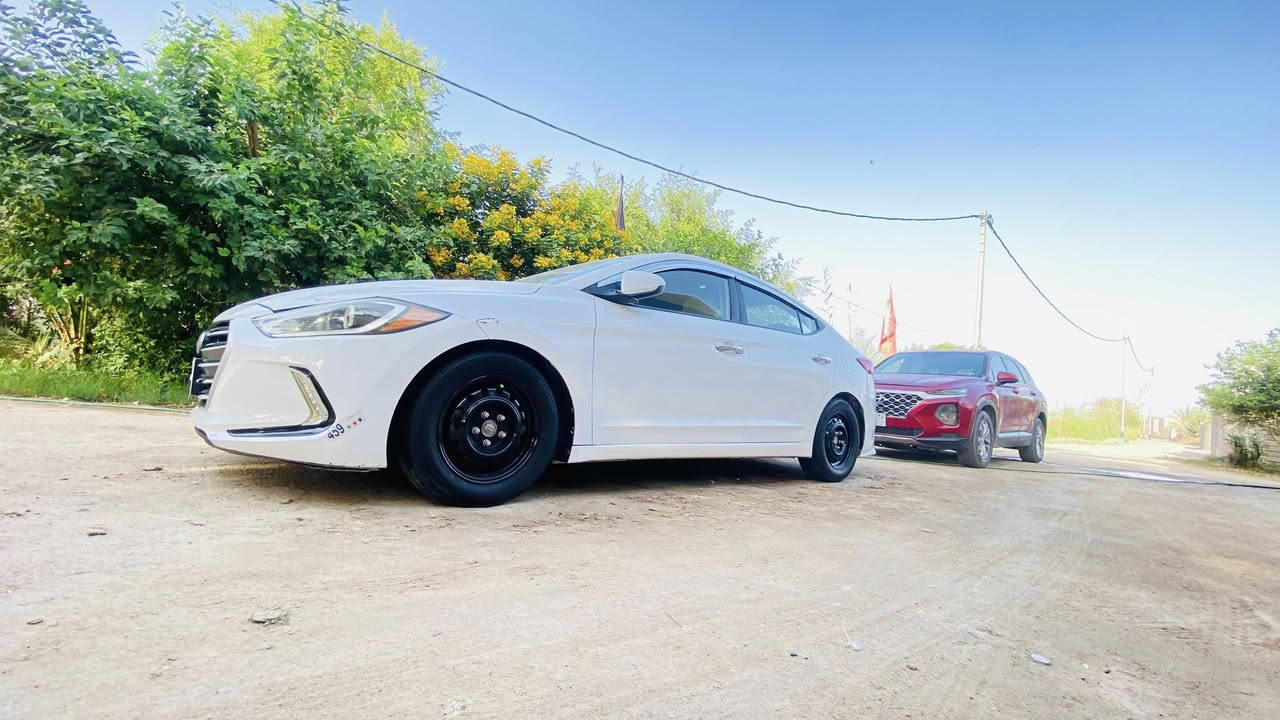 سلام عليكم النتره وارد امريكي 2018
السياره جاهزه  من كلشي 
تبريد ثلج ‏و. تدفئة ￼￼￼￼￼
محرك2000￼
طخم تواير توني شادهن 
‏￼شاشه وكامره خلفيه 
تحويل مباشر 
السياره ضربته به مريكه قطه وحده مابدل بيه غير الضربه بس الحوض مال الجنطه 
بس 
الرقم *********** موجود وتساب 
السعر 120 وبيه مجال 
المكان الناصريه مركز ￼
