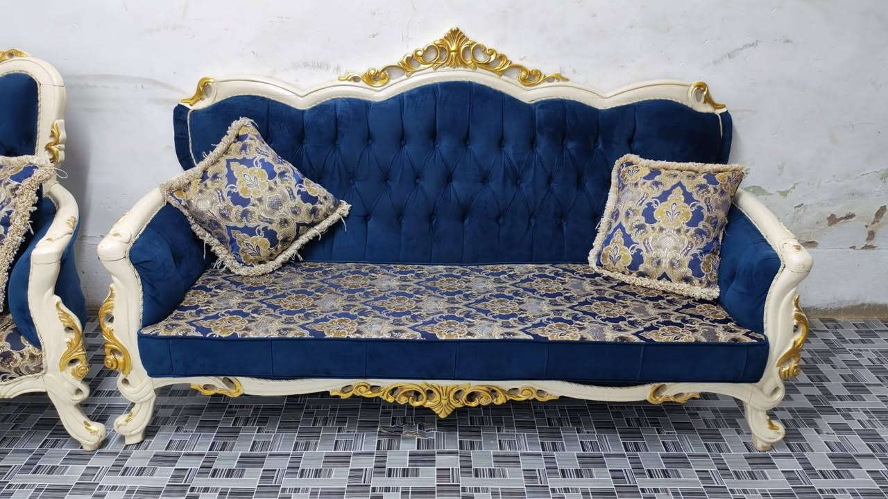 تخم للبيع ملكي زان تركي كلش نضيف 10مقاعد السعر 425العنوان كربلاء حي العامل يوجد توصيل داخل كربلاء الستفسار ***********
