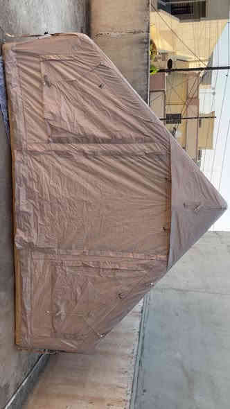 خيمة الطول 3 متر العرض 210 ارتفاع مترين مع ملحقاتها كاملة 
رقمي ***********
