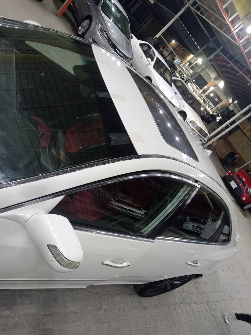 ياالله سلام عليكم اخوان اني موكلف بنشر سياره نوع هونداي ازيرا موديل 2009 وارد خليجي فول عدا بصمه كير مكينه تبريد حداديه خير من الله مال جناي بيها مكانات صبغ ابيع حزام رقم بغداد دولي ابو سنويه نجف السعر ٨٨ وبيها مجال حك جيه مكان سياره نجف *********** النجف, العراق
