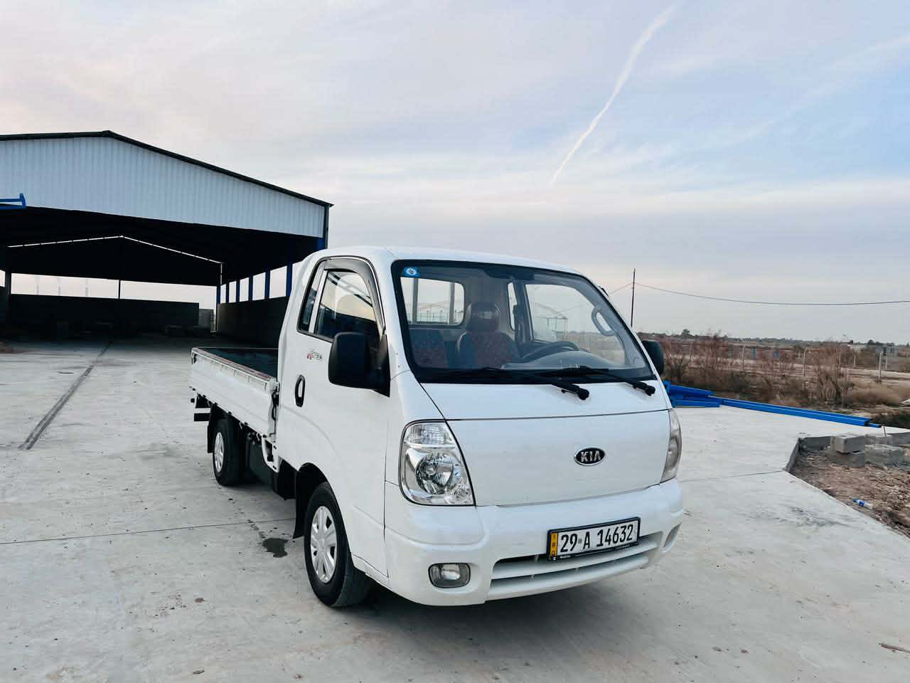 كيا بنكو موديل ٢٠١٢ مكفوله كفاله عامه رقم واسط انكليزي بسمي محرك كير اكسل مكفول للاستفسار الاتصال ع الرقم *********** واسط الزبيديه
