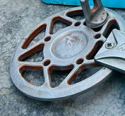 كلمن وسعره توصيل موجود
مكاني بغداد حريه 

***********
