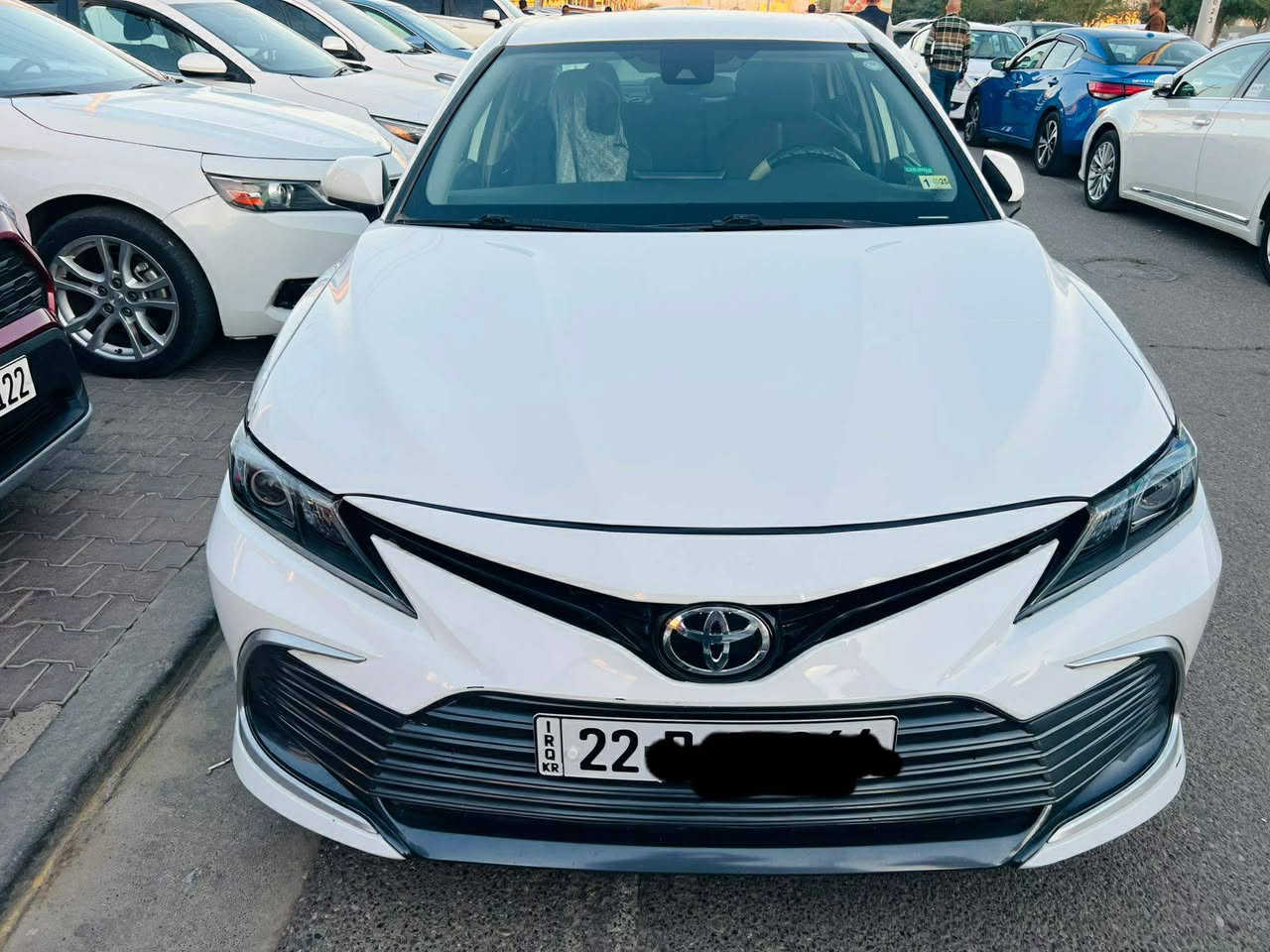 تويوتا كامري 2023 للبيع بدون مراوس
وارد امريكي 
مواصفات LE  
 شاشة انظمة قيادة ٣ كير تحديد سرعة..
مكينة اربعة سلندر V4 2.5L 
كير مكينة تبريد كهربائيات بشرط 

بونيد صبغ + جاملغ سايق كلير امريكا 

مرقم اربيل جاهز سنوية رقم جديد

سعر: 200$ 
العنوان /  كركوك 
رجاء ً فقط شراي يتصل 
للاستفسار والتواصل على الرقم واتساب *********** كركوك, العراق
