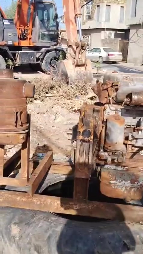 السلام عليكم للبيع مكينه ازوزه 4 سلندر 
شغاله بيهه خيط بخار ابيعهه بدون الشاصي 
السعر 8 ورقات وبيهه مجال بصيط مكان النجف
للاستفسار ***********
