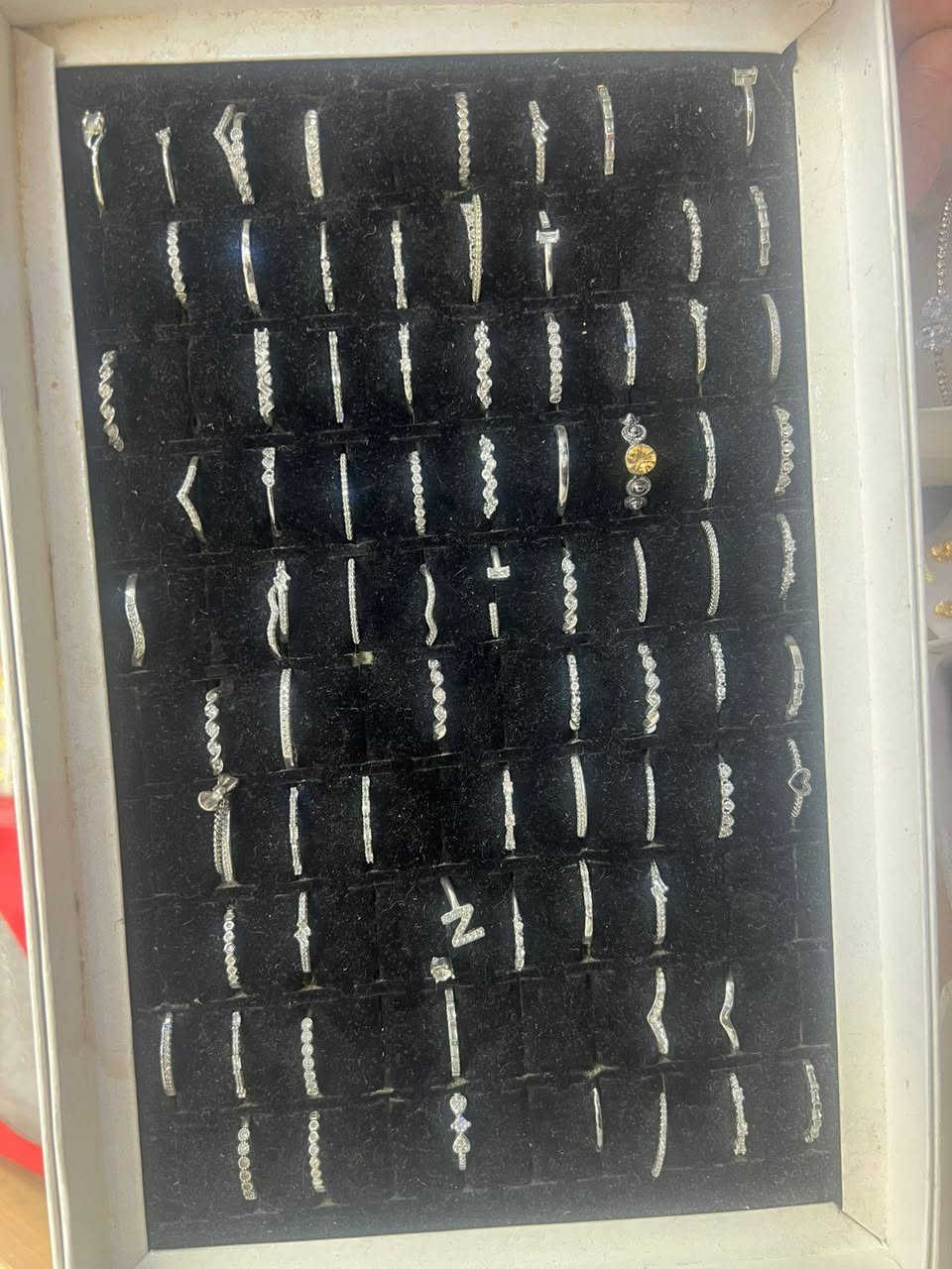 السلام عليكم
تصفيه محل اكسسوارات وذهب برازيلي
بيع جميع فقط


**إذا كنت صاحب هذا الإعلان وتريد حذفه لأي سبب، رجاءا أرسل رسالة إلى الدعم الفني**