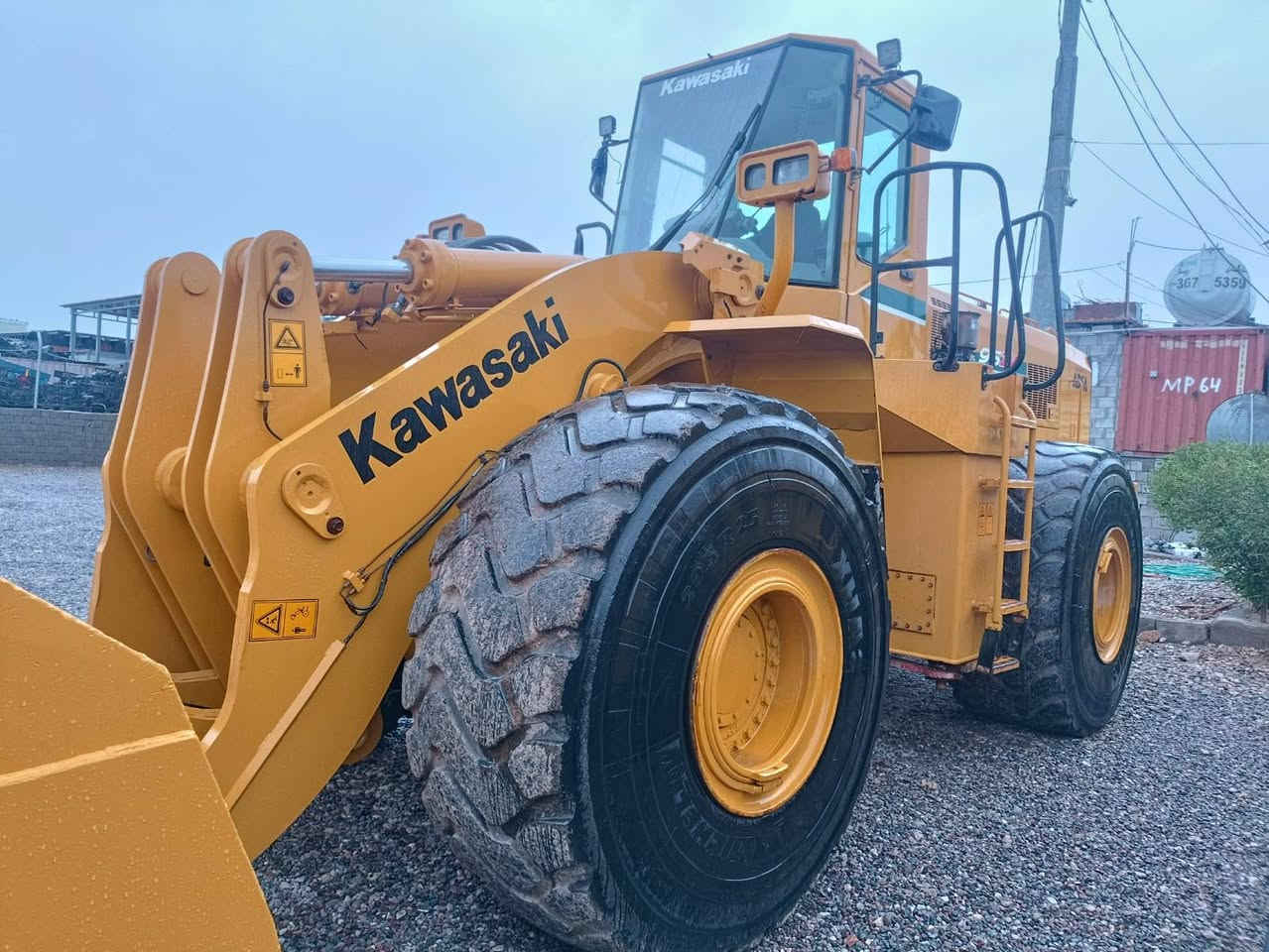 السلام عليكم شفلات Kawasaki العدد اثنان حجم 90ZVوحجم 95ZV
الاستفسار الاتصال على الرقم التالي ***********
