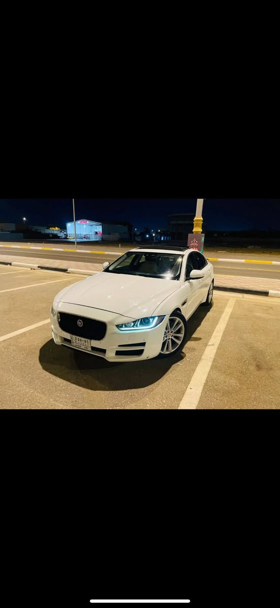 المتعة والرياضة والقوة السياره الي تراهن بيها ع سرعته 

جاكوار 2019 خليجي / سياره بيه شخط صفحه ونصبغت وباب وياها / خليجي فول فتحه بصمه بانراما كشنات جلد كير ماوس 

٤ سلندر تون تيربو تبريد تدفئه فول دقة ونزاكه داخل مخيف شبابيه/ سستم صوت 

كير ماوس 

كشنات جلد 

فتحه / 

رادار / 

كاميرات جانبي خلفي / 

سياره مفوله موصفات هواي / 

سعر 140 وبيه مجال العنوان كربلاء المقدسة / عليها غرامة ٧٥٠ ينزل من سعرها 

***********
