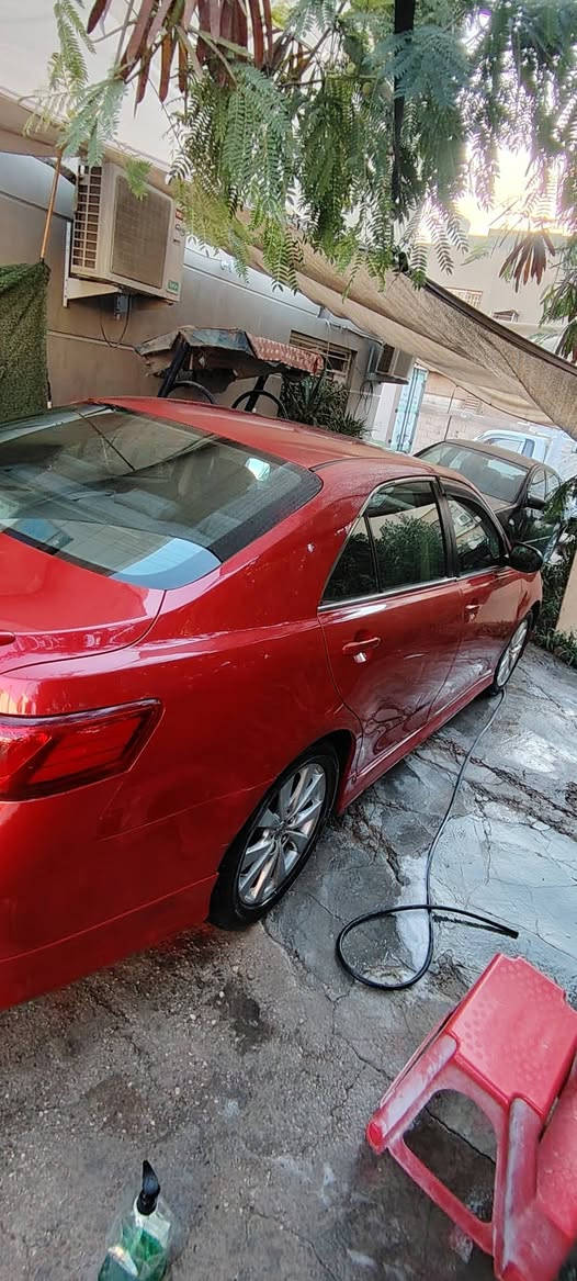 السلام عليكم كامري2007seرقم بغداد بأسمي وارد امريكي بيها4قطع صبغ الجاملغات الاماميه2وبنيد وباب السايق مكينه وكير مكفولات السياره كامله معايزها شي السعر٩٥وبيها مجال للطيبين***********مكانها بغداد السيديه
