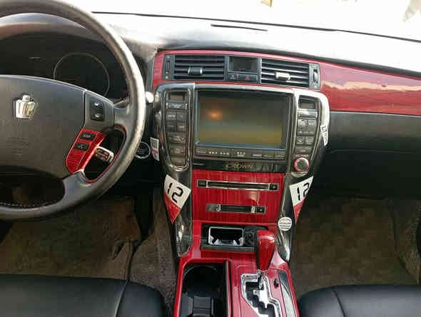 شاهینه 2005ساغ ساغ ساغ ١٨٣ گێڕو مه کینه و کاره بایو توندو تۆڵی و بۆیاغ ده عم و لێدراو هه مووی به شه رت. سه لاجه یه ٣ په رده یه شاشه و کامیره حاسه مه رکه زی سڵاید . ماڵی مه ده نی به شه رت سه یاره که زۆر له ڕسم جوانتره شوێن پیره مه گرون نرخی ٧٥ مجالیکی برایه نه ی تیدایه 
***********
