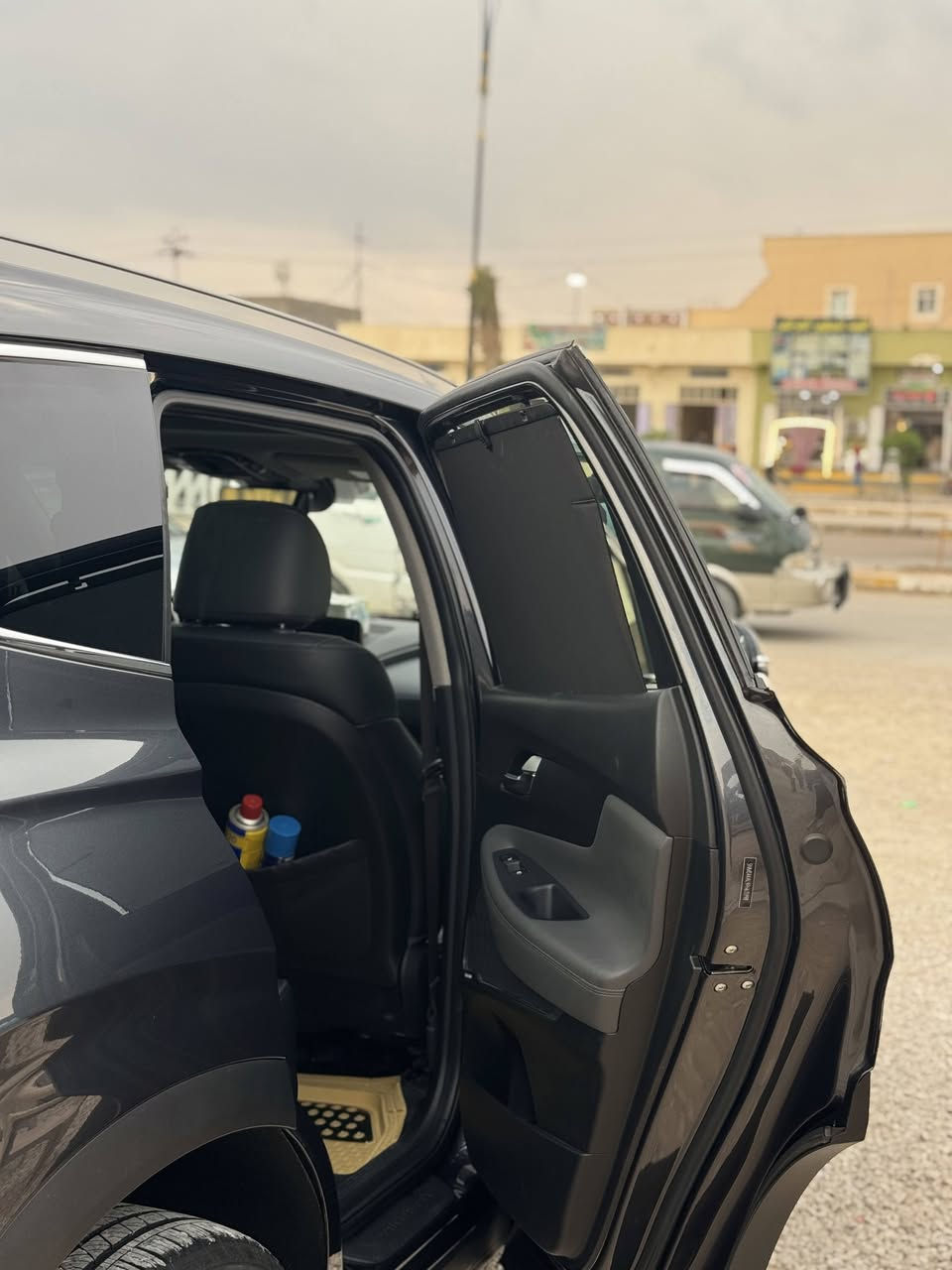 هونداي سنتافيا موديل 2023 بيع مستعجل رخيصه السعر 190$
ماشيه  35الف فقط 

المواصفات 🩶 رقم بغدادتحويل ثاني يوم مكفولة من الصبغ وتبديل وارد امريكي ضرر خفيف كلش /ملاحضه لسياره بيها حالوب بس خفيف

⭕️بصمه -بصمه ابواب -تشغيل عن بعد

⭕️محرك 2500 تيربو 

⭕️نظام اطفاء وتشغيل عند التوقف بالازدحام

⭕️كشن كهرباء 

⭕️لد نهاري 

⭕️شاشه كبيره

⭕️كامره خلفيه 

⭕️فول تحكمات سترين 

⭕️خروج عن المسار   

⭕️نظام الانحدار 

 ⭕️مانع انزلاق

 العنوان : ألانبار القائم 

للاستفسار:  ‭***********
