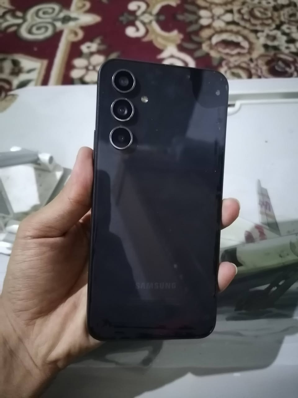 جهاز A54 5g
ذاكرة 256. جهاز مرتب. شاشته مستبدلة بس الشاشة كاعده على الجهاز ولا كانما مستبدلة ولا تعرفه بس تعرفه من سرعة التصفح لان اكيد مو مثل مال الجهاز
وعندك الظهر اشلون بي طبع واضح بالصورة وما اماثر بس للأمانة اكلك. تعال خاص وبخدمتك. تريد تنطيني سعر هنا اذا اقتنعت ابيعلك براحتكم. 
مكاني بصرة وتوصيل موجود.


**إذا كنت صاحب هذا الإعلان وتريد حذفه لأي سبب، رجاءا أرسل رسالة إلى الدعم الفني**