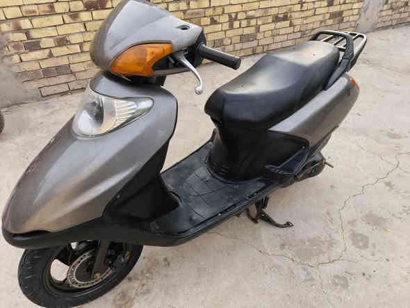 سلام عليكم دراجه سبيسي ياباني مكينه ناعمه خرسه اي مصلح افحص يمه سعره 650 وبيه مجال (مكلف بل نشر) رقم صاحب دراجه ***********
