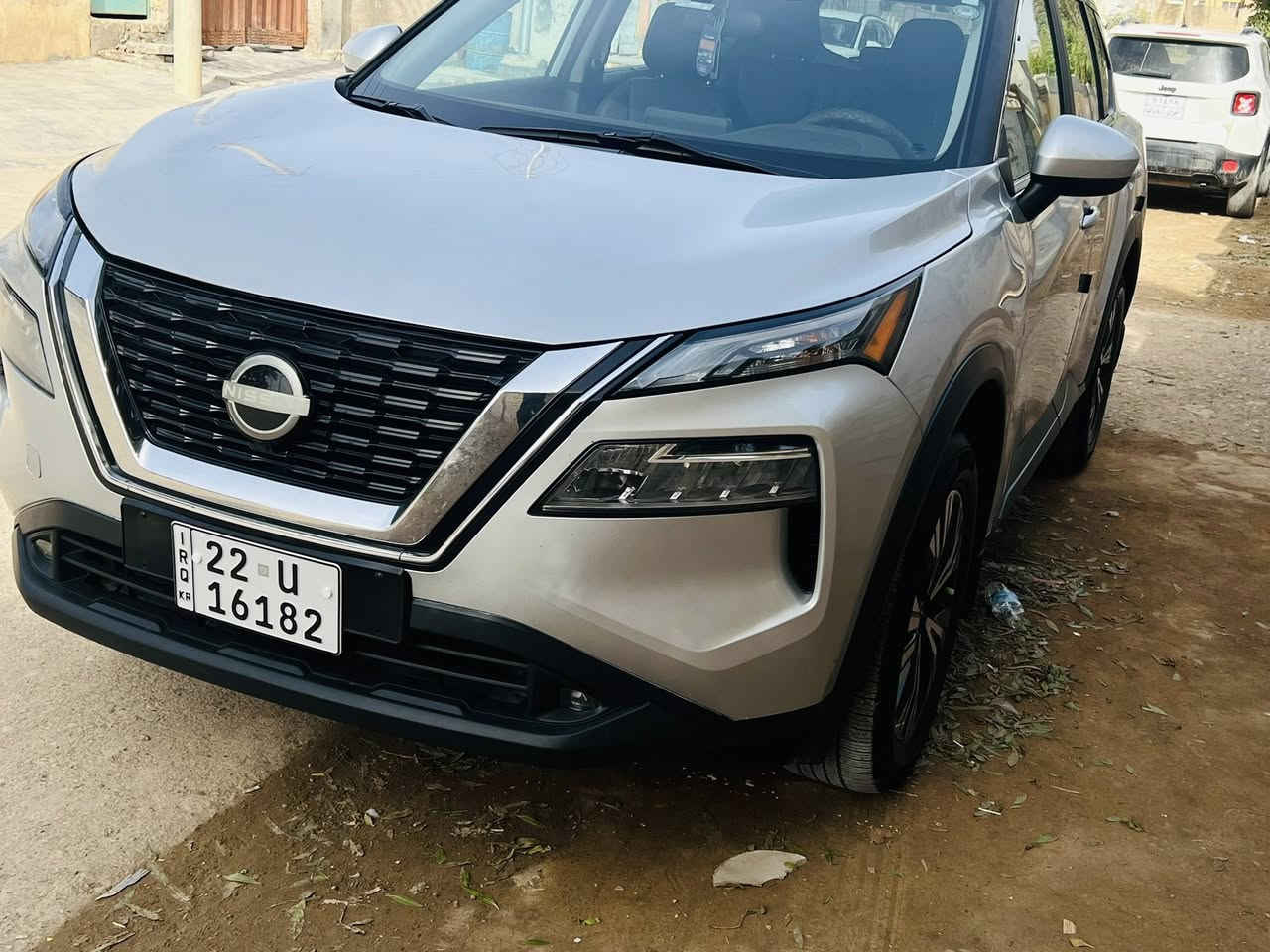 السلام عليكم
نيسان روج موديل 2023
لون سلفر رقم اربيل 
ماشية 28 ميل
مواصفات sv بلاس 
بانوراما 
كشنات جلد بصمة ابواب 
كشن تحكم تدفئة 
شفتات بلستيرن
دخول ذكي 
قيادة ذاتية
اوتو هولد توقف ذاتي 
اشاير داخل المري 
صندوق شفط 
ضرر جاملغ ومبدل نفس اللون 
والبنيد بي صبغ مو كلة 
السيارة ولا كلوب بيهة مشتغل ماناقصهة اي شي
السعر 170 بي مجال
ديالى شهربان 
***********
