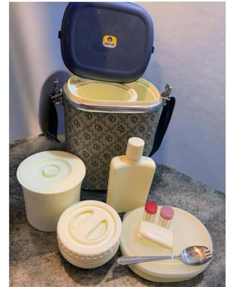 يوجد توصيل للكل المحافظات


**إذا كنت صاحب هذا الإعلان وتريد حذفه لأي سبب، رجاءا أرسل رسالة إلى الدعم الفني**