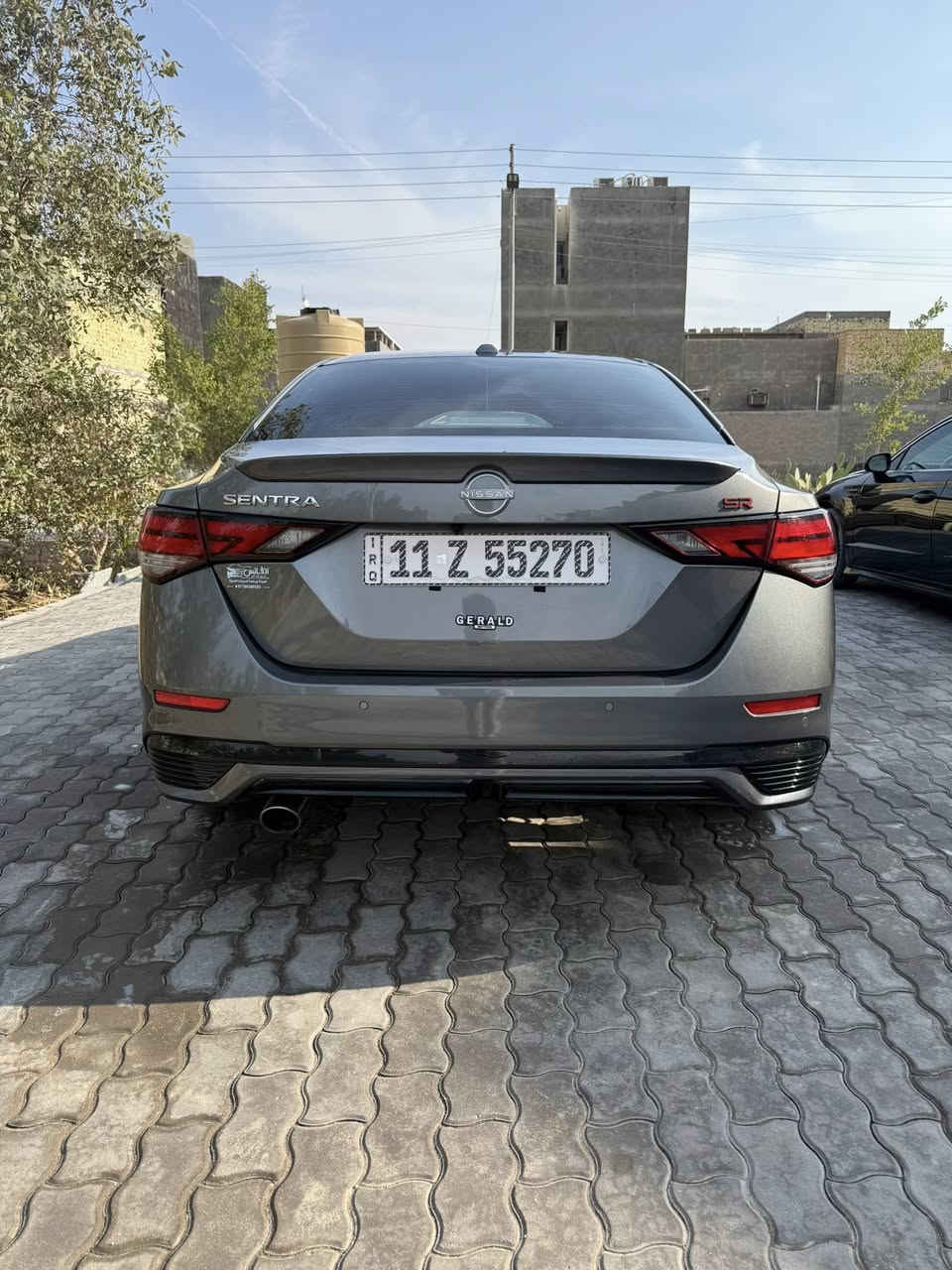 سنترا 2024 SR
شكل الجديد 

زيرو ماشية 8000

بصمه تشغيل
بصمه ابواب 
تشغيل عن بعد 
رادار امامي - خلفي 
رادار جانبي 
كامره خلفيه 
كامره اماميه 
حساس خلفي 
توقف ذاتي 
مقاعد جلد تدفئة
ستيرن حرف D 
لايت زنون بلادي 

الحادث بسيط بنيد فقط تبديل بدون ايرباك وبارد كد شبر بالقمارة 
باقي السيارة على البلاد من كلشي بدون تبديل اي شي

رقم بغداد معوقين المعوق انسان ذهب بغدادي اصل جاهز للوكالة 

السعر 145$

***********
