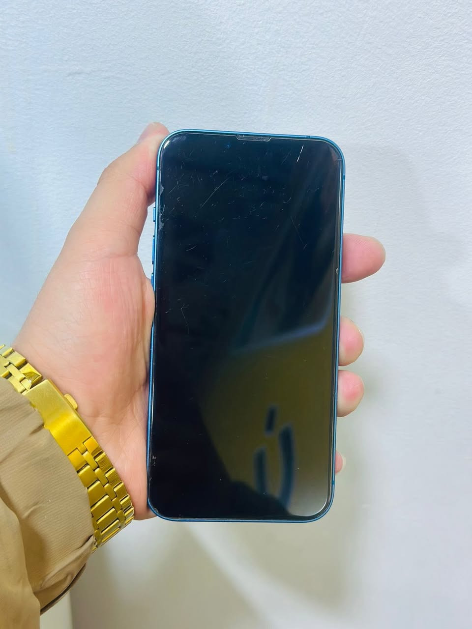 سلام عليكم 13    نضيف كلش مامفتوح ولا بدل بطاريه جهاز علبلاد  بطاريه. 84.  ذاكره.  128ستفسار ***********
