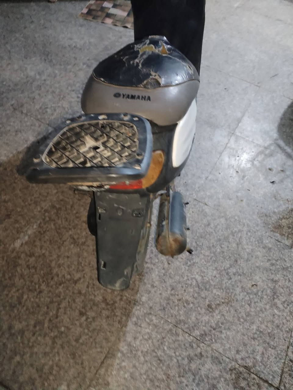 منغولي لبيع مكينه حلو شلع مشي كهربايات كله شغاله نقص بس باتري ٢٢٥ وبيه مجال *********** مستعجل عليها
