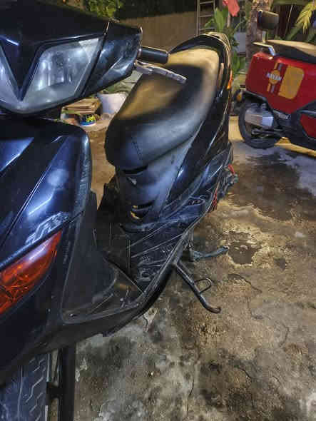 للبيع ثعلب مكينه ممفتوحه كهربأيات كله شغال دبل خلفي رياضي يدات رياضي مكينه مكفولة لا صوت ولا تبخير مكاني كاظميه 
***********
سعر 650 وبيها مجال
