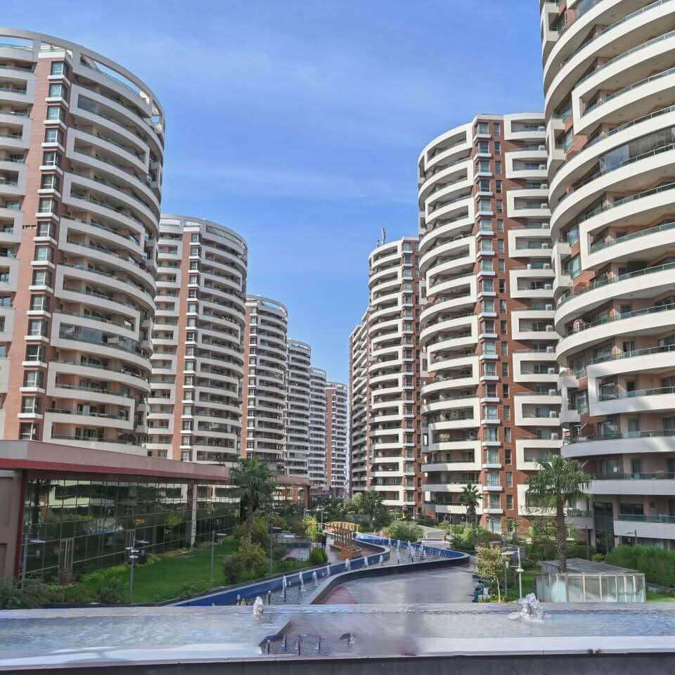 عرض مناسب للبيع بأرقة موجوع 
شقة للبيع في ( پارك ڤيو )
مساحة شقة 149m
2+1
واجيهة نازناز 
خدمات فول 
ملاحظة 🤏 اذا شراي او عندك نية بلفعل تشتري عقار اتصل بينا شكراً 
☎️📞0750 386 1964 korek & whastup
☎️📞 0780 823 3860 zain & whastup أربيل, العراق
