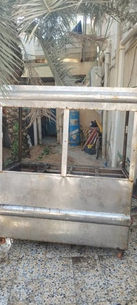 عارضة محل لفات فلافل للاستفسار 07705636647