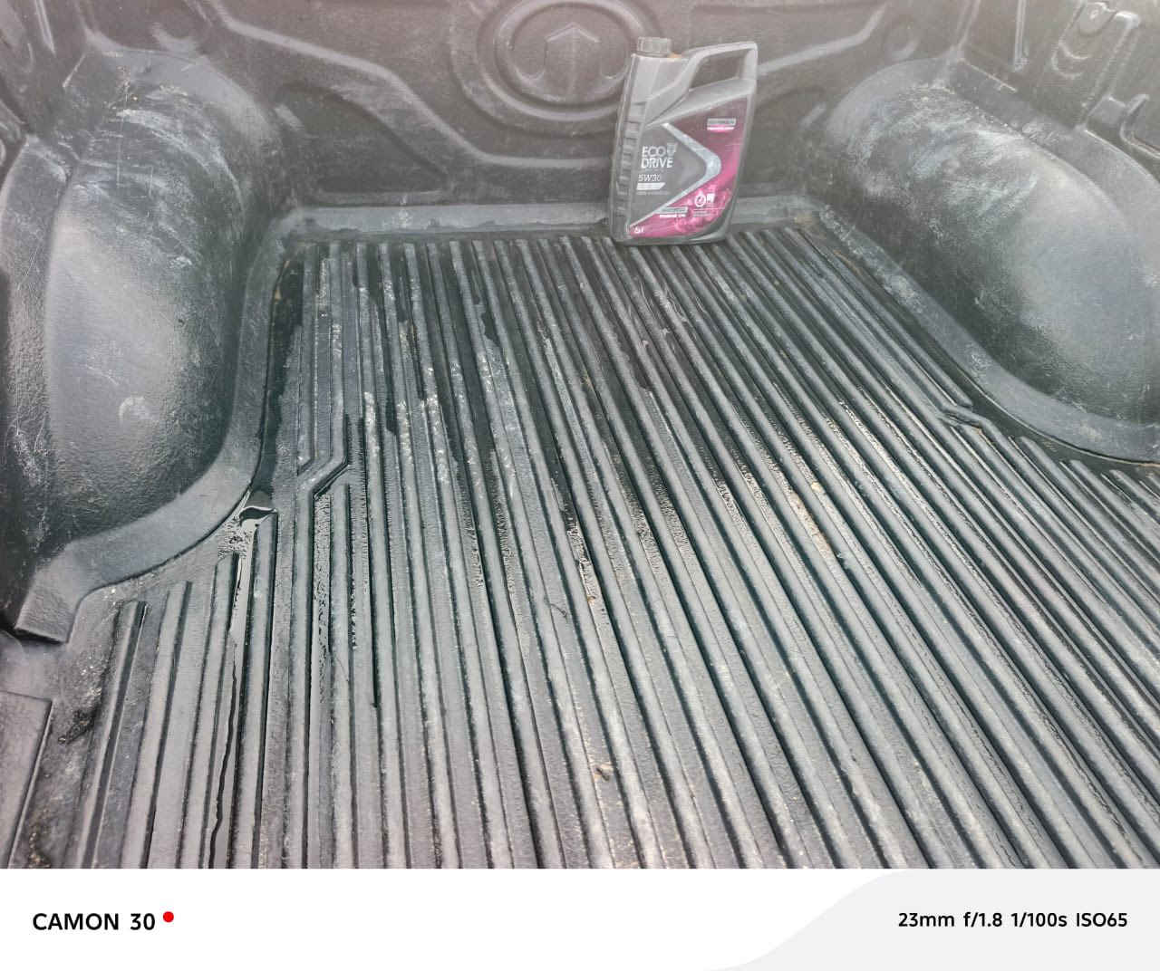 السلام عليكم كريت ويل 13 رقم ذي قار تحويل مباشر  سياره مكفوله من الاخياس والصبغ بس باب العبري بيه صبغ جوه الخطه فابلون الشركه قماره وبنيد مكينه كير اكسن حداديه تخم تاير تبريد كله جديد الخطه مالت الشركه السعر المطلوب 62 وبيه مجال بسيط كلش مكاني ذي قار قظاء الفجر رقمي ***********
