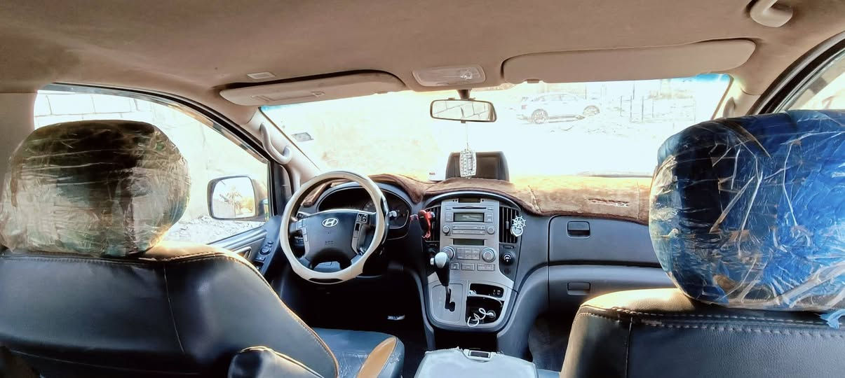 ستاركس للبيع موديل 2008
مسكر سبلاين اصل رقم انكليزي مميز سنويه لحد 30  السعر 130 وبيها مجال قليل الرقم ***********
